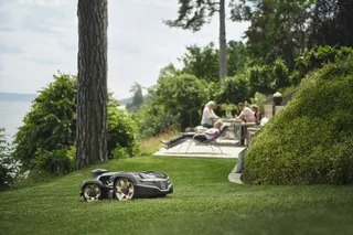 Husqvarna Automower 435X AWD NERA vierwiel aangedreven robotmaaier tot 3500m² met draadloze technologie