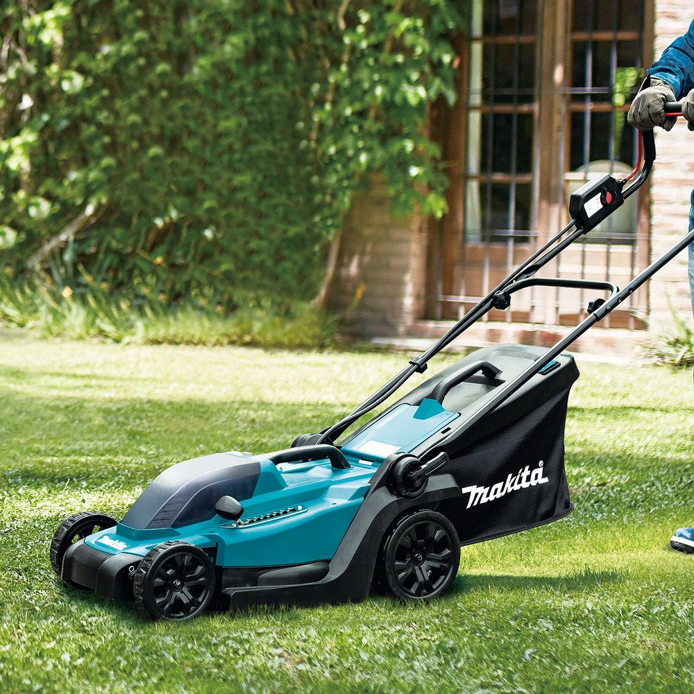Makita DLM330Z Accu grasmaaier LXT 18V - maaibreedte 33cm
