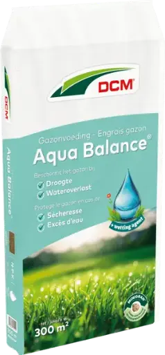 [1007073] DCM GAZONVOEDING AQUA BALANCE 18KG NPK 9-3-12 +Fe, Si en wetting agent 